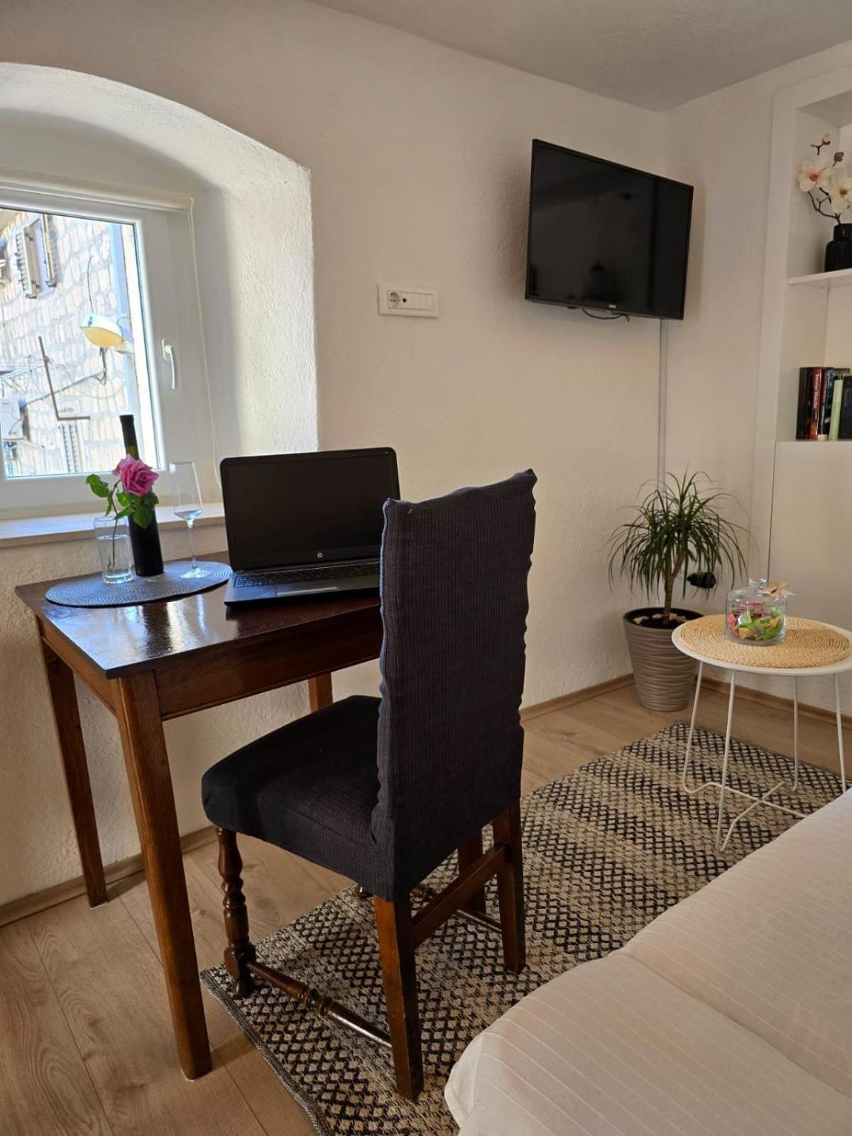 Apartments More Kaštela Εξωτερικό φωτογραφία