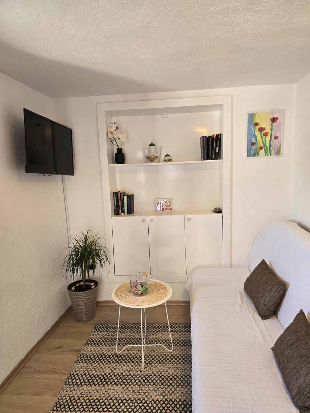 Apartments More Kaštela Εξωτερικό φωτογραφία