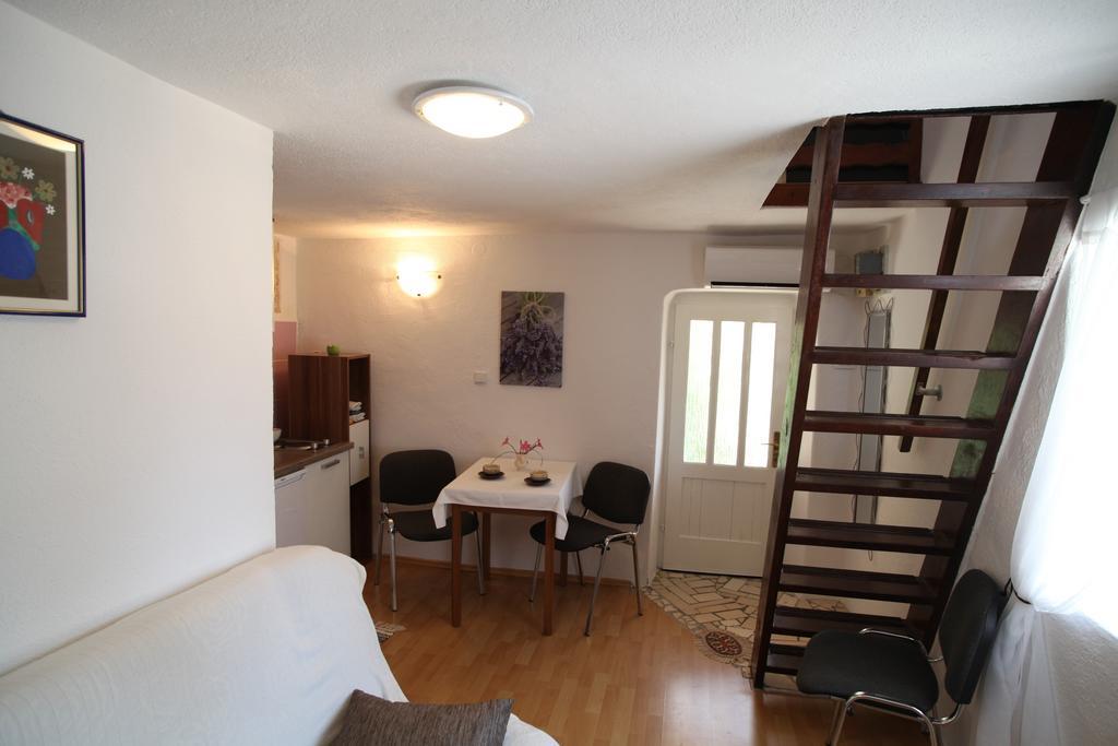 Apartments More Kaštela Δωμάτιο φωτογραφία